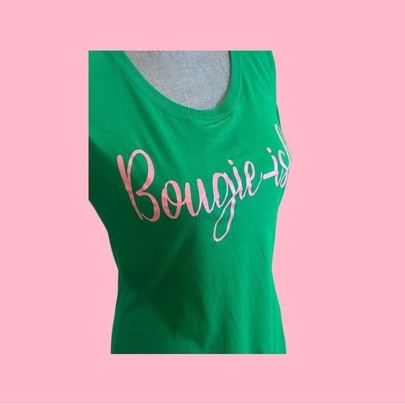 Graphic “Bougie-ish” T-shirt - Picture 5 of 6